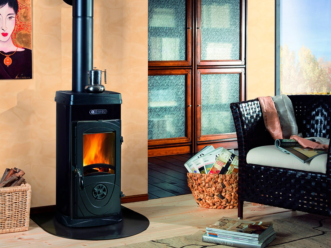 Отопительно варочная печь La Nordica Super Junior Nera