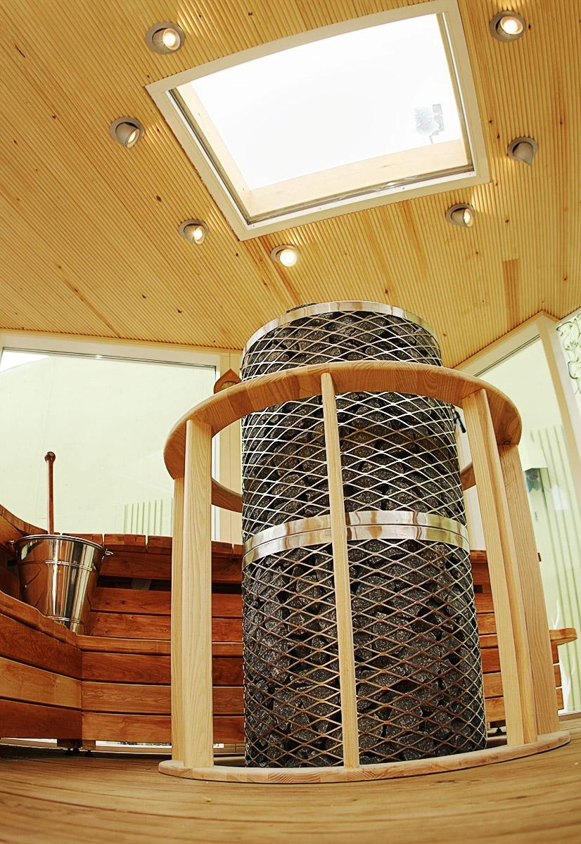 1Печь для сауны IKI Pillar 54,0 кВт (700 кг. камней)