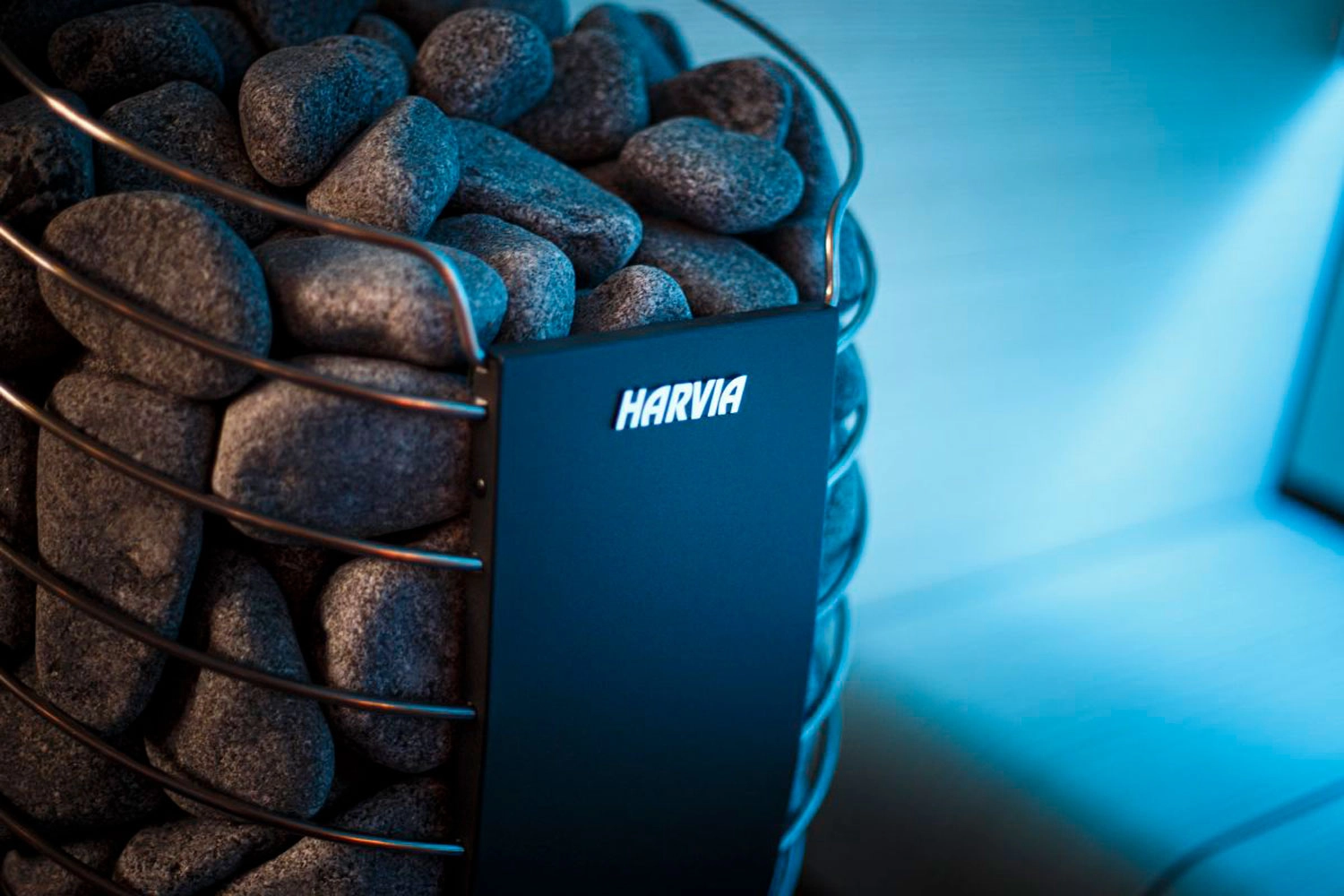 1Электрическая печь Spirit SP90E (в комплекте с камнями R-991) Harvia